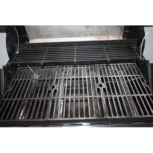 213 - UNIFLAME CLASSIC GAS BBQ