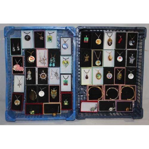 223 - 2 TRAYS OF COSTUME JEWELLERY