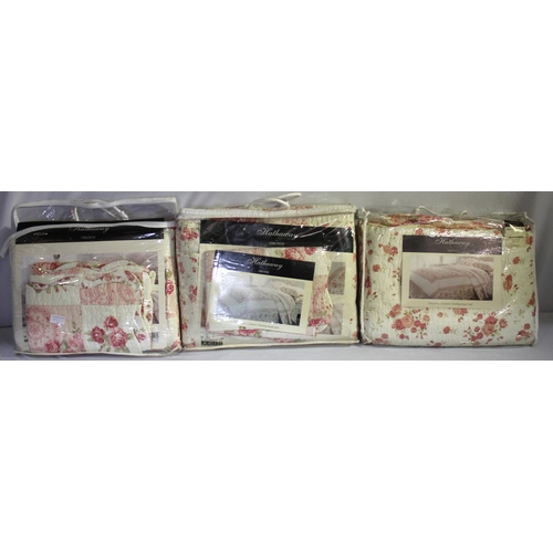 224 - BUNDLE NEW BEDDING