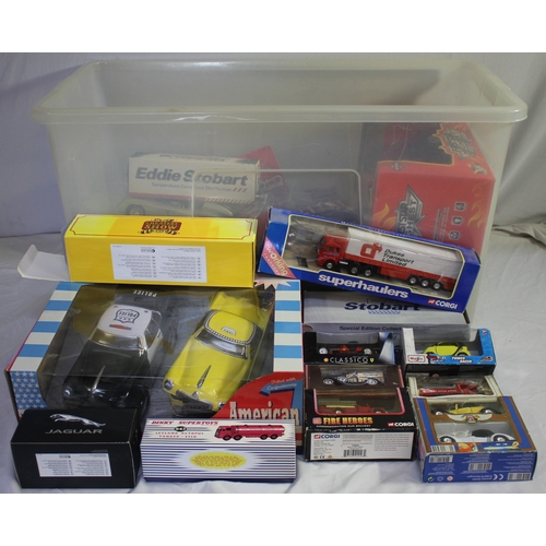 233 - BOX OF MODEL VEHICLES INCLUDING DIE CAST