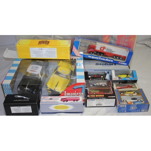 233 - BOX OF MODEL VEHICLES INCLUDING DIE CAST