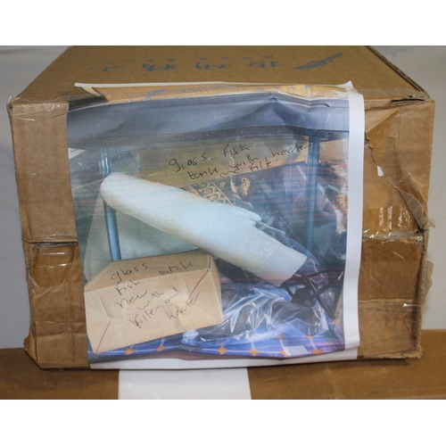 239 - 2 MISCELLANEOUS - FISH TANK AND 1 OTHER