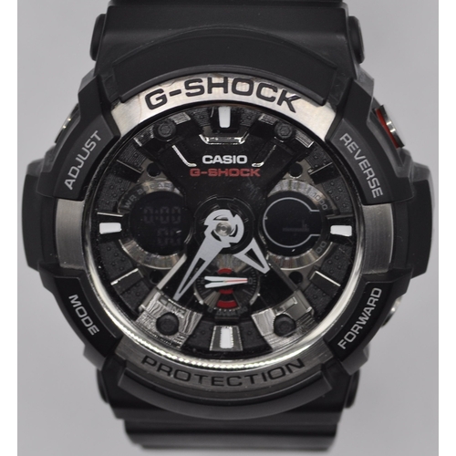 262 - CASIO EDIFACE WATCH IN PRESENTATION BOX AND CASIO G-SHOCK WATCH