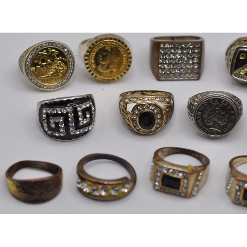 271 - 22 VARIOUS RINGS