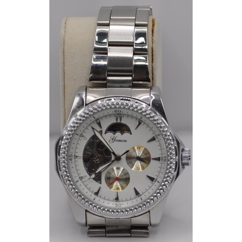 291 - GENOA WATCH AND SOLO WATCH IN 4 WATCH STORAGE CASE
