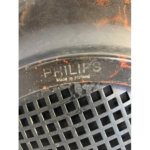 114 - PHILIPS BAKELITE SPEAKER