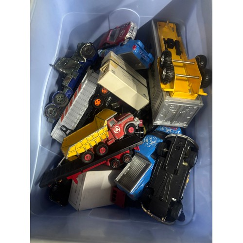 Lot 3         
