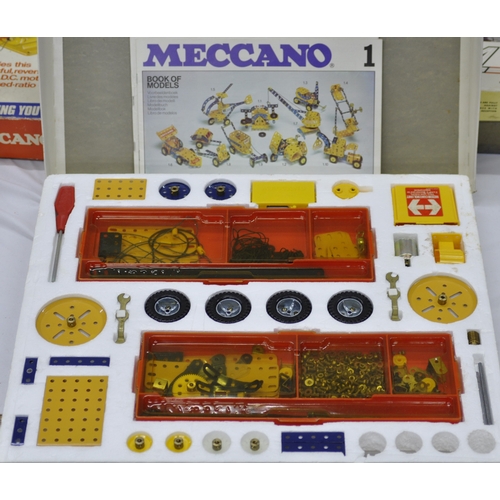 5 VARIOUS MECCANO KITS