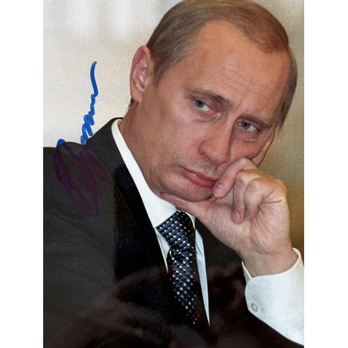 391 - Vladimir Putin signed 8x6 inch colour photo. Vladimir Vladimirovich Putin is a Russian politician an... 