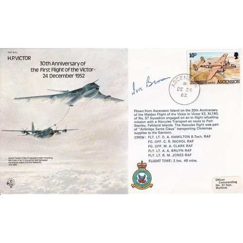 361 - B43c 30th Anniv 1st Flight Victor Signed Air Vice Marshal I G Broom Pilot in WW11. 24 De 82 Ascensio... 