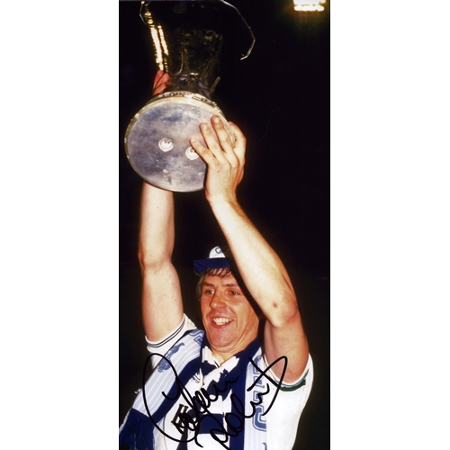 136 - Graham Roberts signed 12x8 inch colour photo.