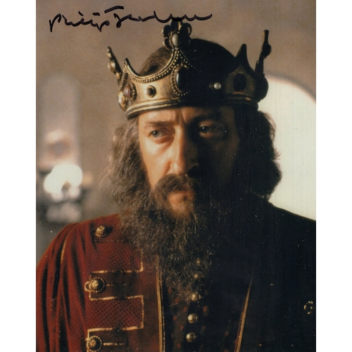 420 - King Lear, Shakespeare production colour 8x10 photo signed by actor Philip Jackson