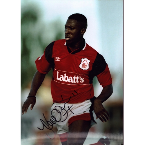 484 - Kevin Campbell Nottingham Forest signed 10x8 colour photo.