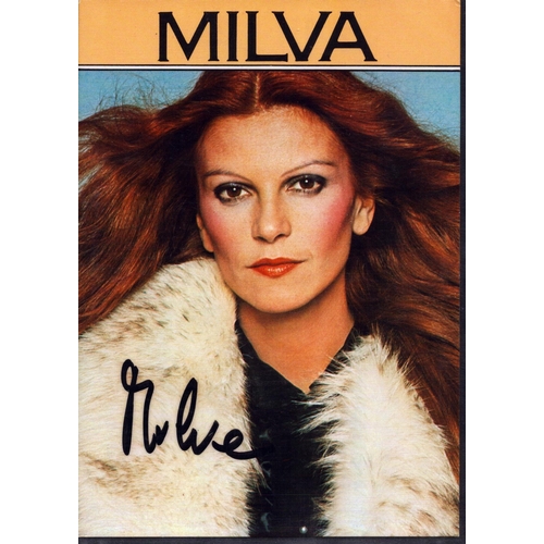 252 - Milva signed 6x4 inch colour photo promo card.