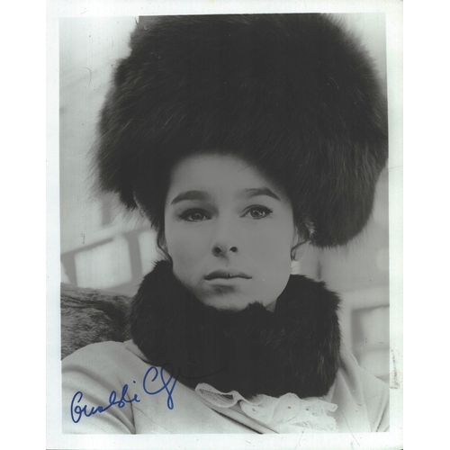 62 - Geraldine Chaplin signed 10x8 inch black & white photo.