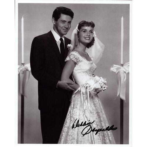 92 - Debbie Reynolds signed 10x8inch black and white photo.