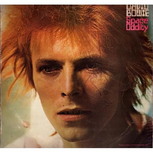 98 - David Bowie signed Space Oddity 33rpm record sleeve. Record included.