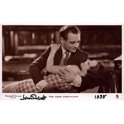 118 - JOHN GIELGUD Actor Signed 'The Good Companions' Photo.