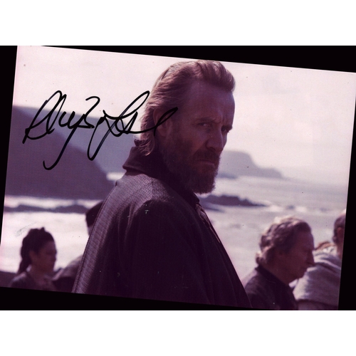 10 - Rhys Ifans signed 7x5inch colour photo.