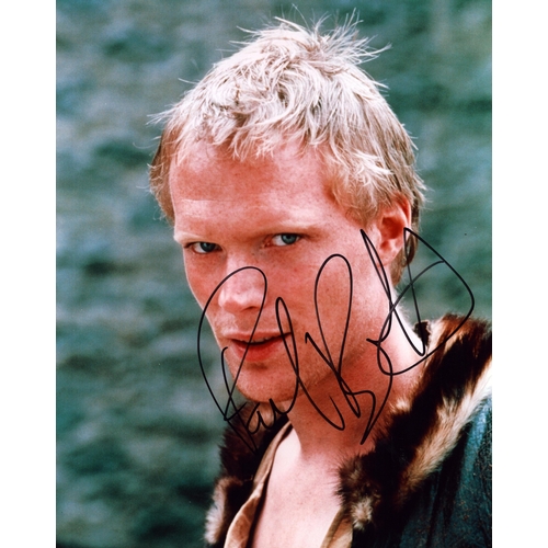 142 - Paul Bettany signed 10x8inch colour photo.