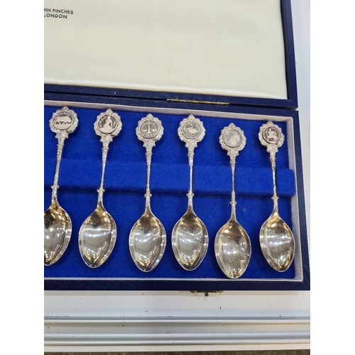 127 - John Pinches London; a cased set of silver star sign teaspoons. Hallmarked London 1971. 8.81ozt appr... 