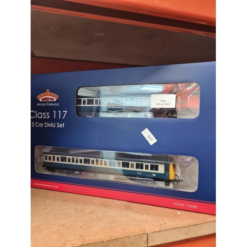 114 - Bachmann class 117 3 x car DMU set, BR blue and grey and plus 22 DCC, model 35501, '00' gauge, as ne... 