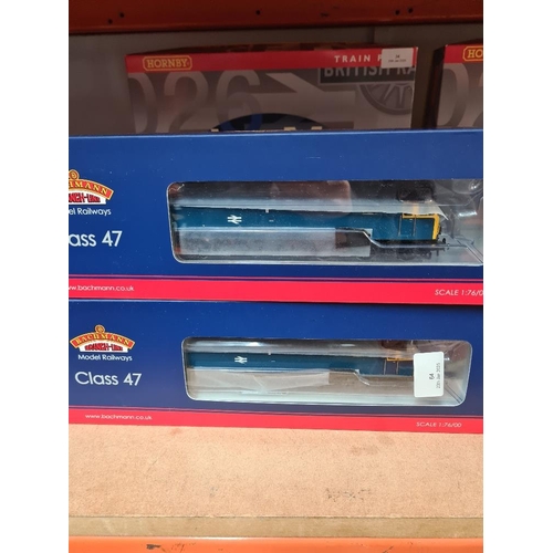 64 - Bachmann 2 Class 47/0 locomotives BR blue, plux 22 DCC model 35411, '00' gauge, as new, boxed