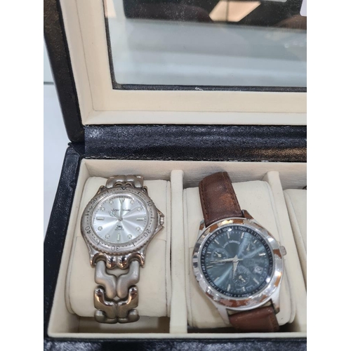 1101 - Watch box containing 5 watches to incl. Avia automatic plated automatic watch with date aperture, pu... 