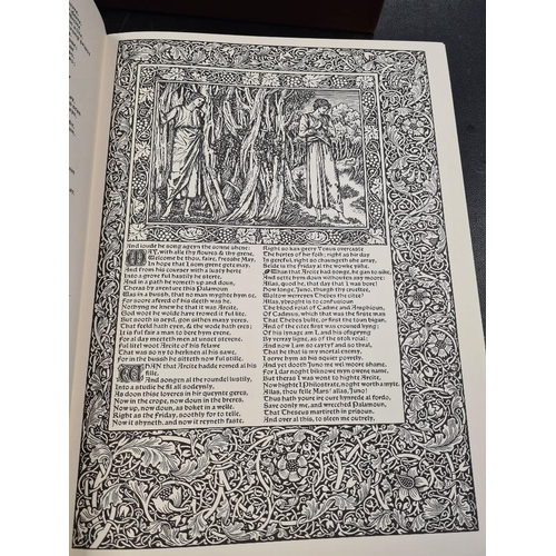 1143 - The works of Geoffrey Chaucer printed for the Folio Society in slip case. Also with this lot, the El... 