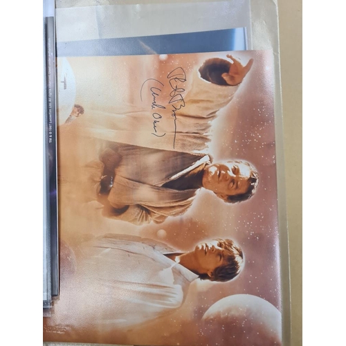 1198 - Star Wars quantity of signed photographs including Alec Guinness, Carrie Fisher and others