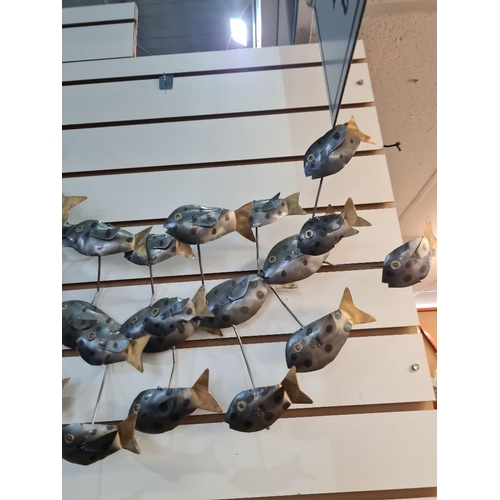 152 - Modern metal wall display of fish