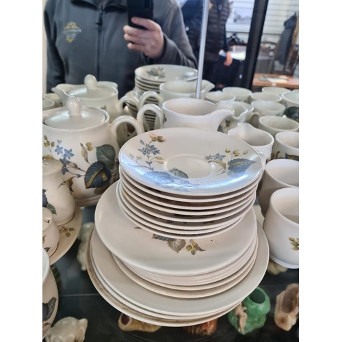 38 - Quantity of Sylvac vintage teaware and similar decorated flowers