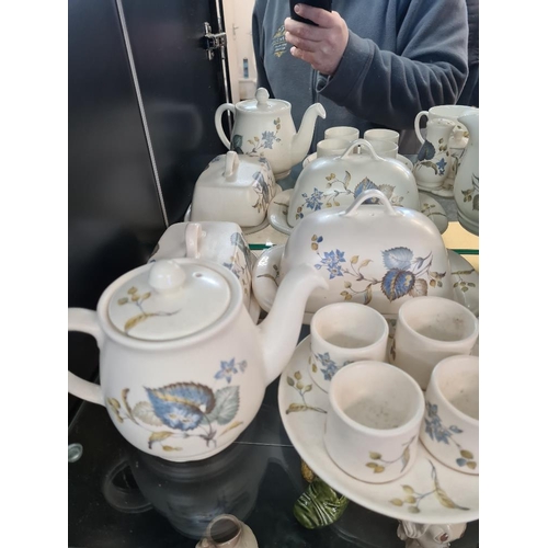 38 - Quantity of Sylvac vintage teaware and similar decorated flowers