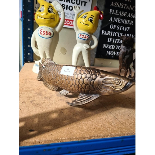 19 - Bronzed carp (m)