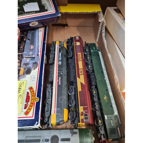 112 - Tray of OO gauge Diesel locomotives and two Tank engines