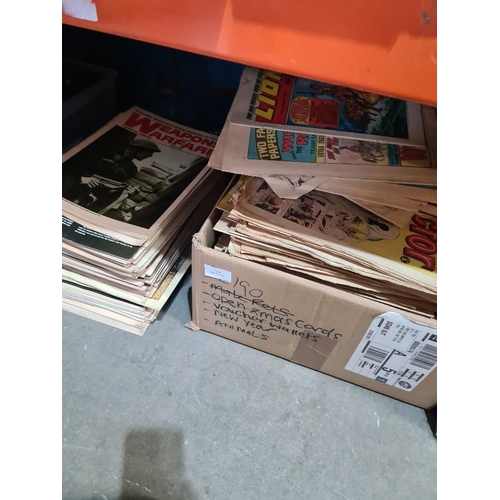 149 - Quantity of 1970s Comics including Victor and Wizard, also some military related magazines by Purnel... 