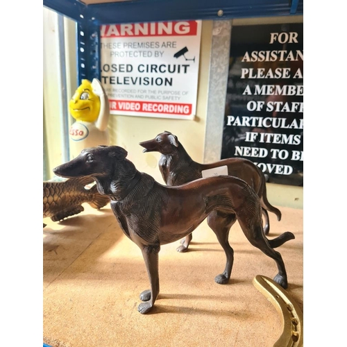 20 - Bronze statue of a pair of dogs