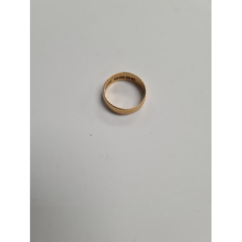 1088 - 22ct yellow gold wedding band, marked 22, Birmingham, approx 3.72g