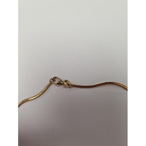 1051 - 9ct yellow gold necklace of waved form, attractive piece, marked 375, approx 5.7g