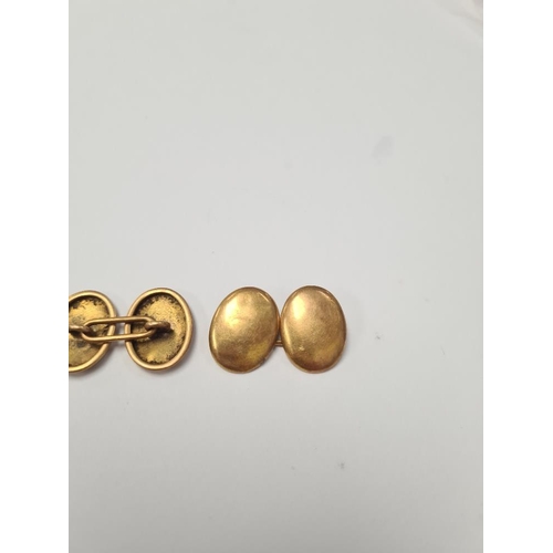 1020 - Pair of yellow gold, marks worn, plain oval design, approx 6.7g