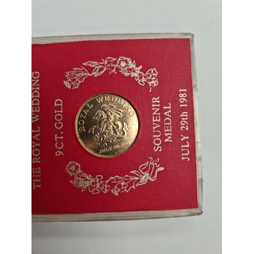 1172 - 9ct gold Commemorative Souvenir medal, Charles and Diana, July 29th 1891, approx 4.08g in presentati... 