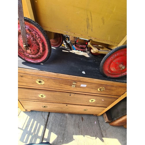 Lot 24        