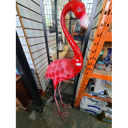 274 - Modern figure of Flamingo 