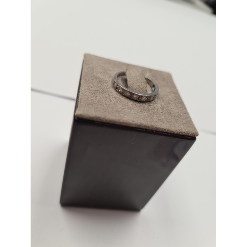 Lot 1112      