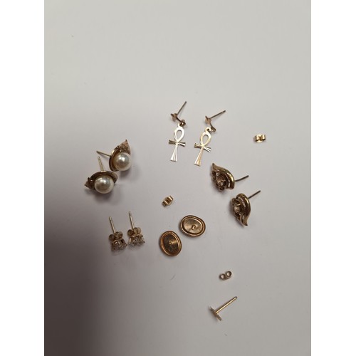 Lot 1123      