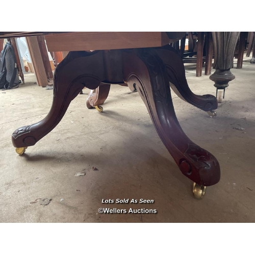 135 - OVAL COFFEE TABLE ON CASTORS, 47 X 35 X 18 INCHES / LOCATED AT VICTORIA ANTIQUES, WADEBRIDGE, PL27 7... 