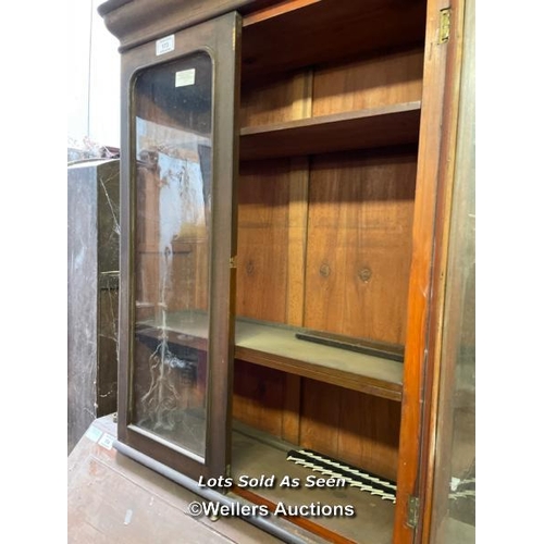 173 - GLAZED BOOKCASE TOP, 33 X 11 X 46 / LOCATED AT VICTORIA ANTIQUES, WADEBRIDGE, PL27 7DD