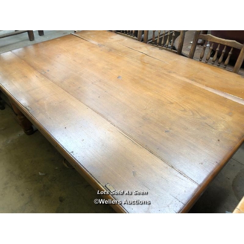 74 - LARGE ANTIQUE REFECTORY FARMHOUSE KITCHEN TABLE WITH FOUR DRAWERS, 72 X 48.5 X 32 INCHES / LOCATED A... 