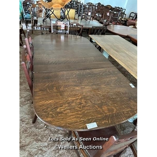 784 - *OAK EXTENDING DINING TABLE, 210 X 106 X 72CM / LOCATED AT VICTORIA ANTIQUES, WADEBRIDGE, PL27 7DD