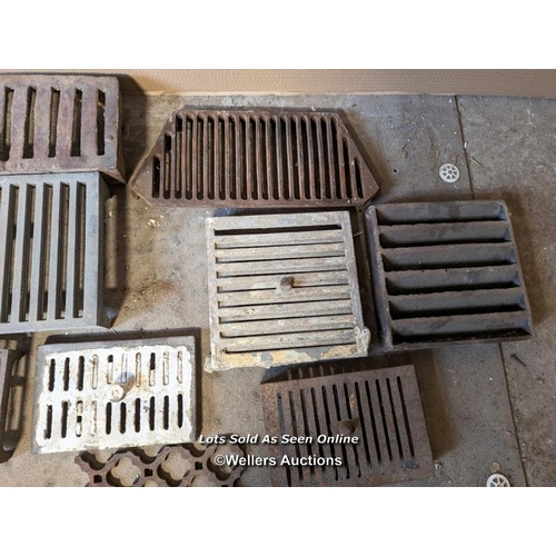 113 - Batch of various air bricks and metal grilles